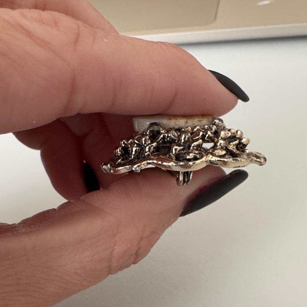 Vintage Silver Brooch with Painted Scene - Picture 5 of 6